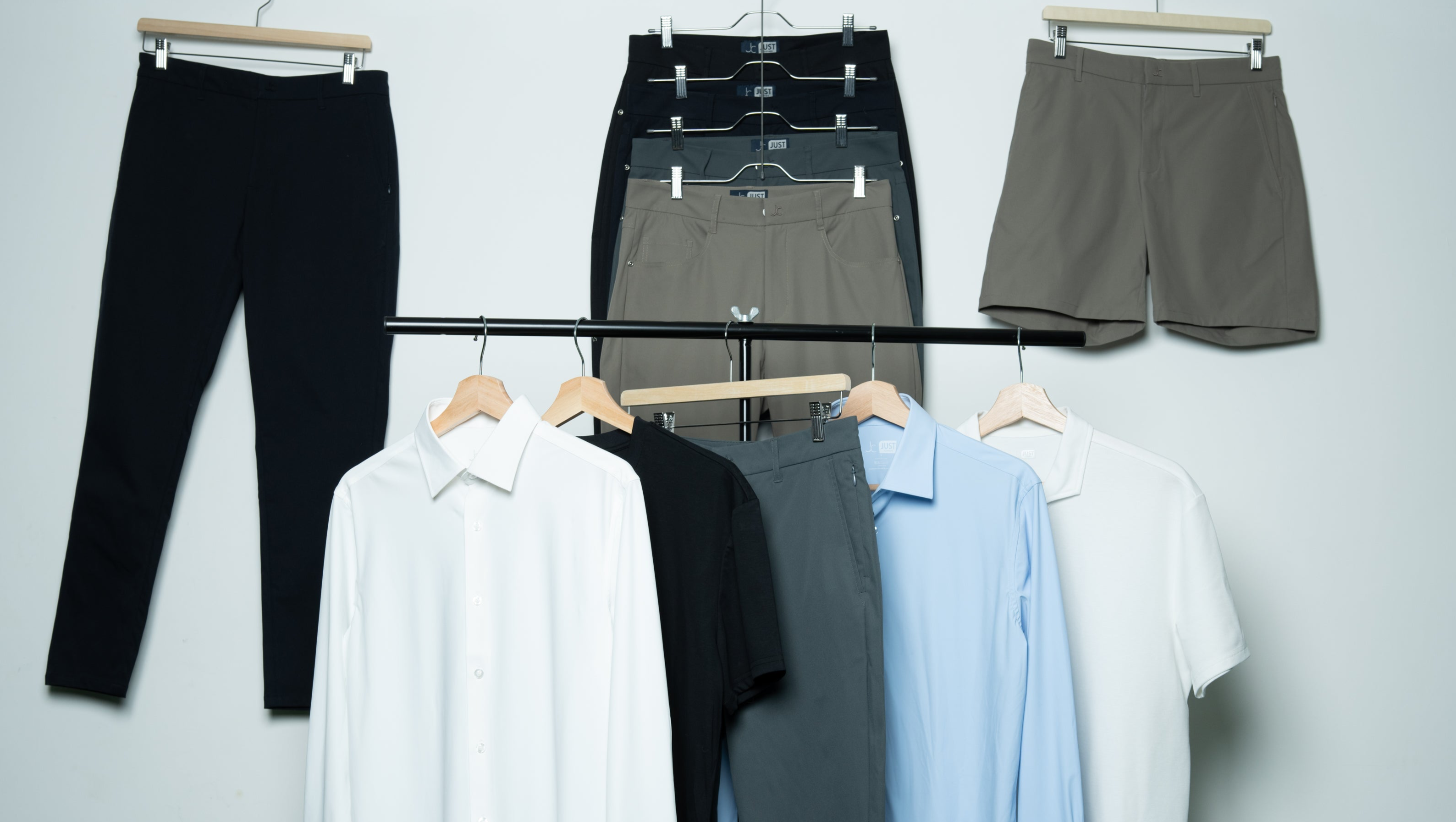 The 10-Piece Minimalist Wardrobe: How to Build a Complete Daily Capsule
