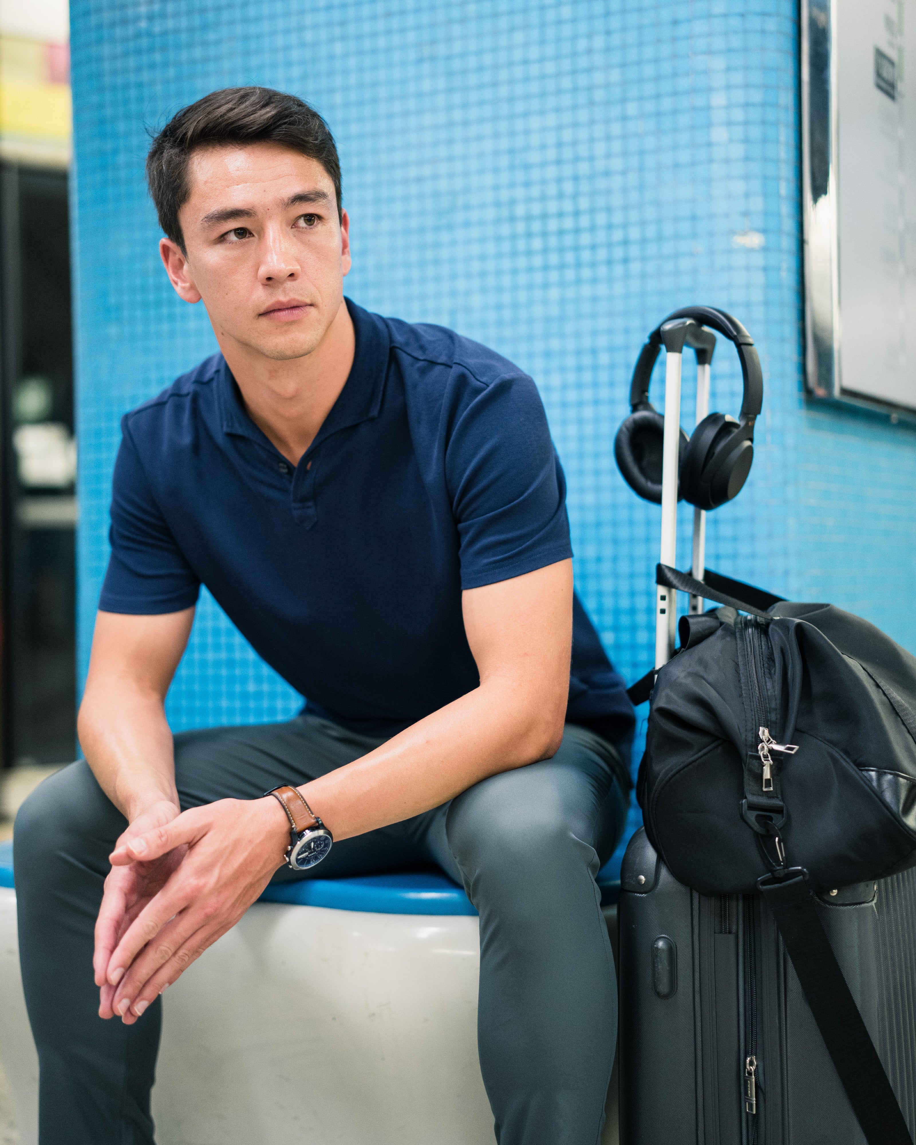 Best Commuter Clothing: How to Survive the City Transit Without Ruining Your Style